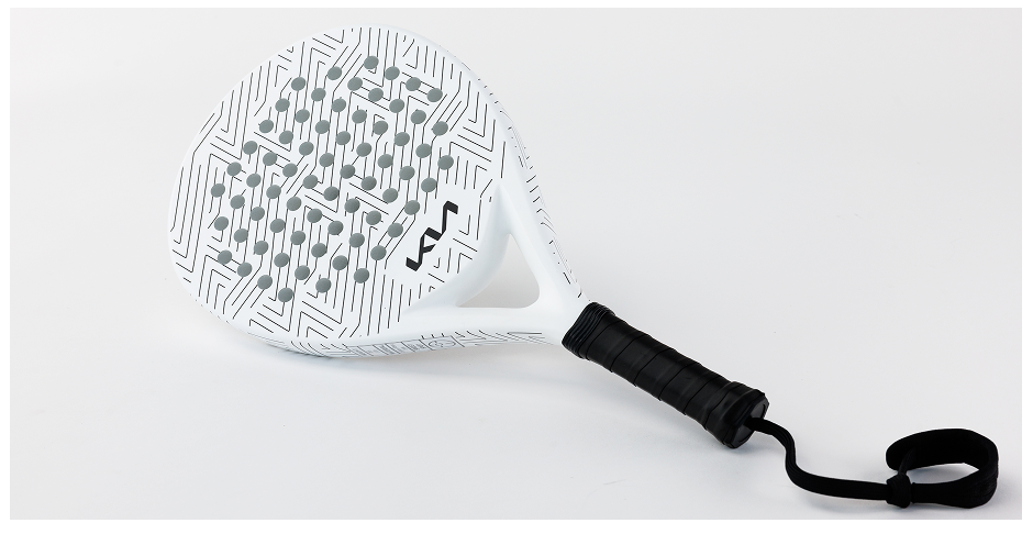 Raquette de padel Kia.