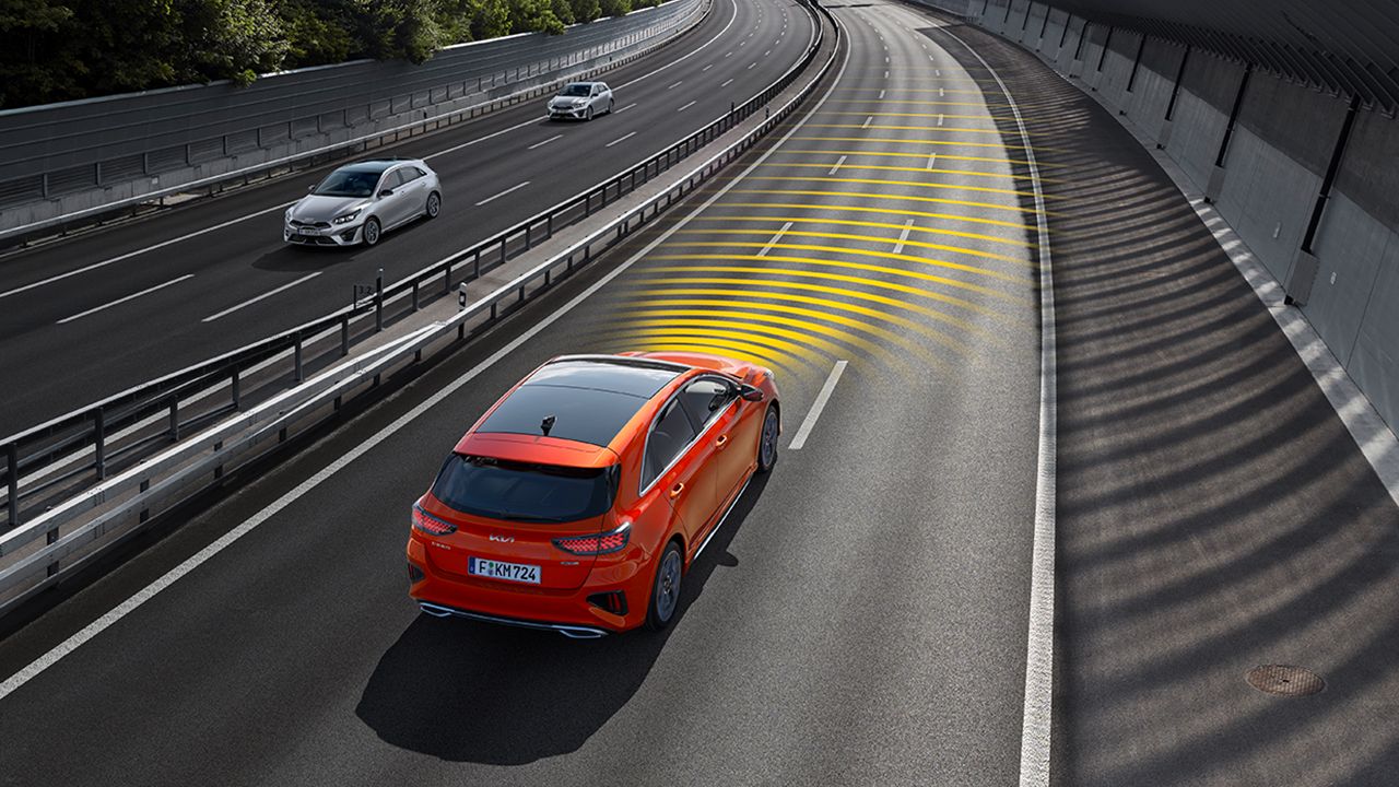 Kia Highway Driving Assist & Navigation-based Smart Cruise Control