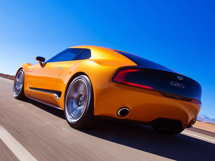 2014 - Koncept Kia GT4 Stinger
