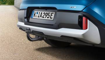 EV9 exterior detachable tow bar