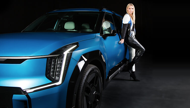 Jodie Kidd and the Kia EV9