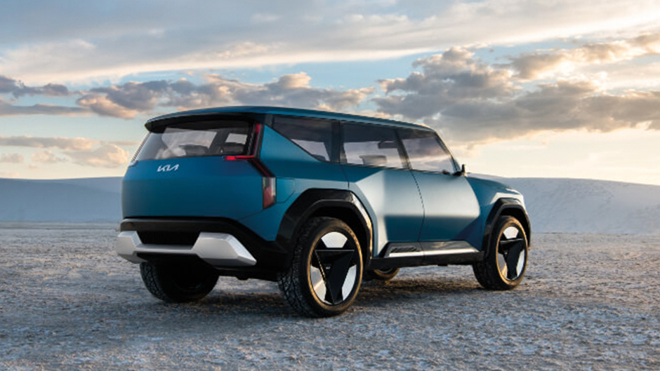 Rear view of the Kia EV9